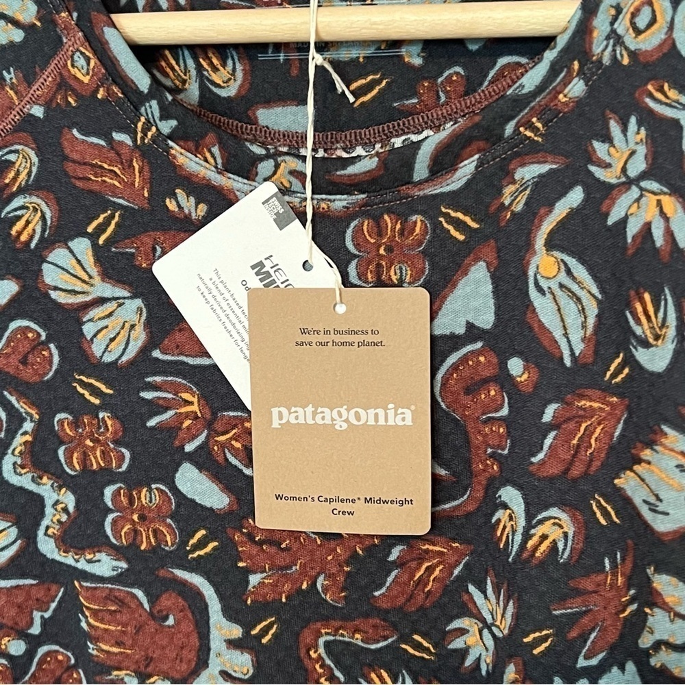 NWT Patagonia Capilene Midweight Crew Base Layer Shirt M Thumb Loops - Picture 6 of 8